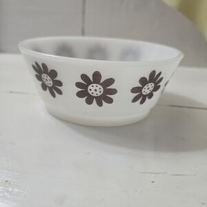 Vintage Fire Kind Milk Glass And Brown Daisys